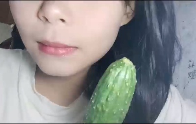 ginkgo_zz剧情 让我来帮你吧宝宝 黄瓜