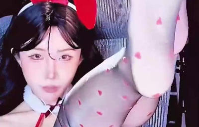 秋水20241225圣诞节视频-纯欲兔女郎的服侍