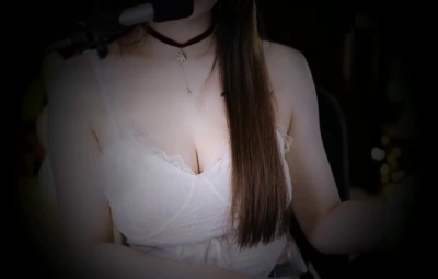 虎牙夏乔恩ASMR掏耳朵 口腔音