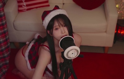 yoon ying祝你圣诞快乐