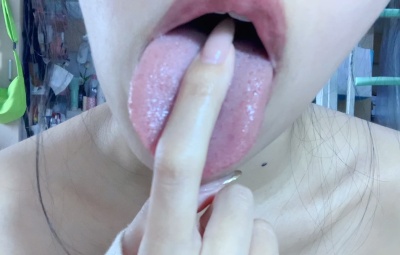 眠羊要睡香香觉 舔舐手指(超想成为她的手指)