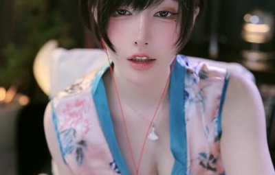 雨教皇 被丈夫出卖给领导