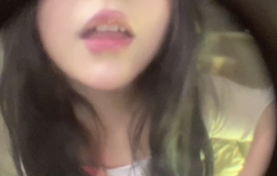 奶油小雾鱼眼镜头舔酸奶