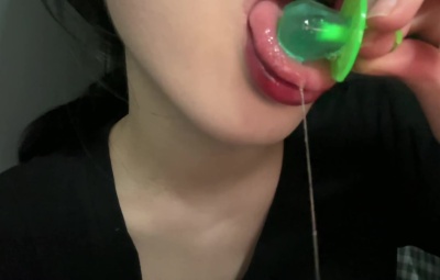 喵喵你好好好 钻石糖流口水