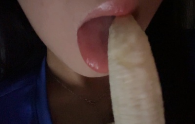 小妮困困 香蕉1.0 9分钟