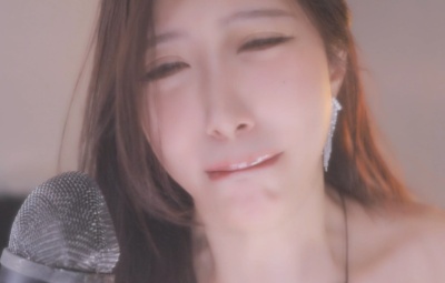 小一熟了 棒棒糖道具表情挑战