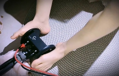 秋水 20250508足控视频-裸zu超清怼镜头食用精油涂jio