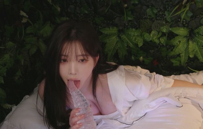 【中文字幕】yoon ying 触手岛冒险角色扮演