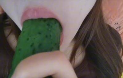 吃圆了 黄瓜