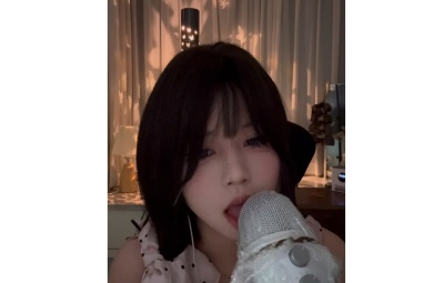 啵啵眠眠 6月雪怪舔麦