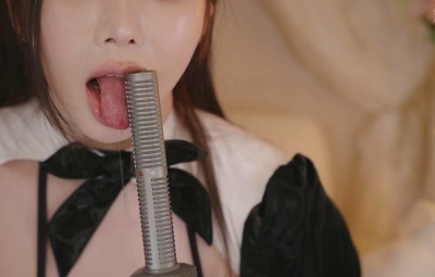 yoon ying让年轻男友入睡的最后一步